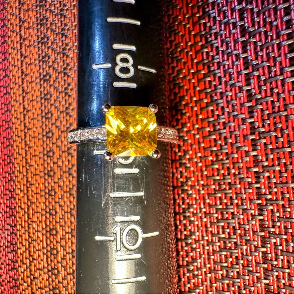 Fragrant Jewels Radiant Yellow Ring